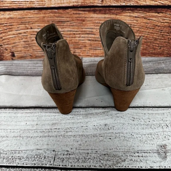 Report Taupe Wedge Ankle Boots - Picture 2 of 8